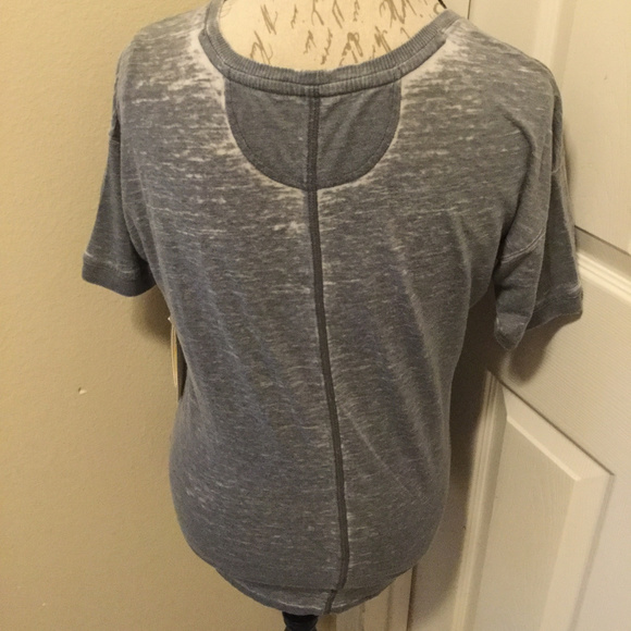 Calvin Klein Women's T Shirt Size M NWT - Picture 3 of 5